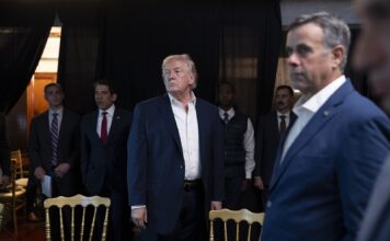 Trump anuncia que EE UU gobernará Venezuela tras la captura de Maduro Donald Trump supervisa las operaciones militares de EE. UU. en Venezuela