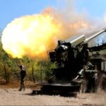Ucrania eleva el costo de la guerra para Rusia con ataques de drones en Moscú y Crimea 2S22 Bohdana Firing Ok West